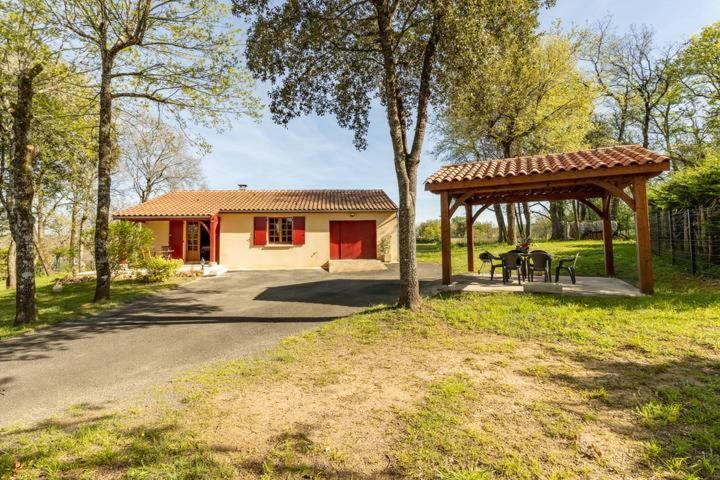 Maison En Perigord Proche Beynac Et Sarlat Cenac-et-Saint-Julien Экстерьер фото